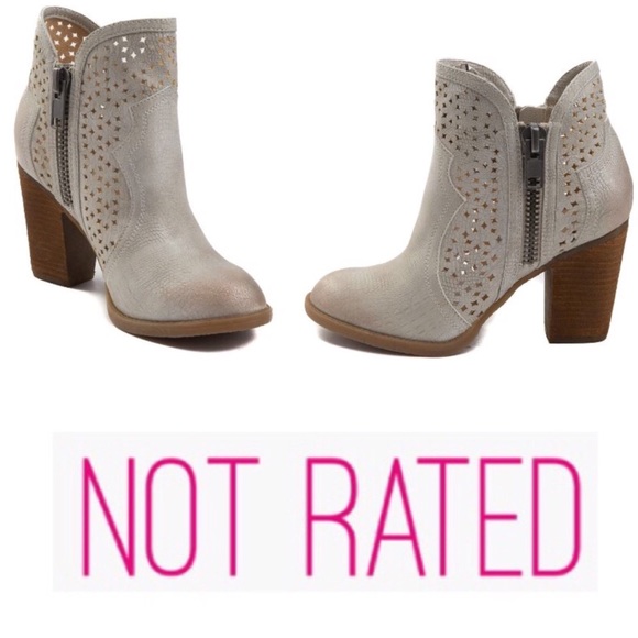 Not Rated Shoes - Vegan 🧡Zip Up Cream Bootie🧡Not Rated Too Cute!